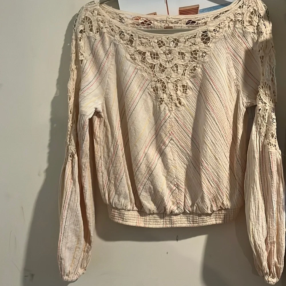 Free People Top - Picture 1 of 3
